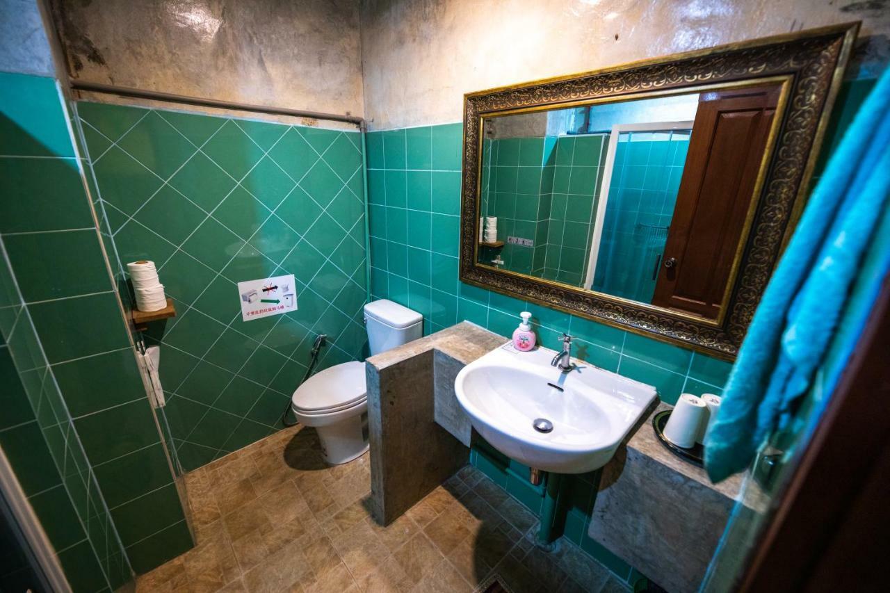 At Phra Sing Hotel Чиангмай Екстериор снимка