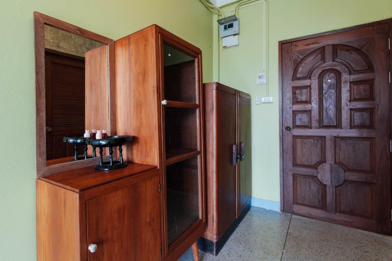 At Phra Sing Hotel Чиангмай Екстериор снимка